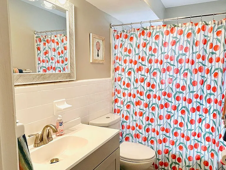 Carrington Woods Apartments — Photo 4