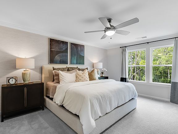 4th image of 2728 Sammish Way