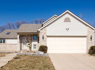 1437 Hidden Crk N, Saline, MI