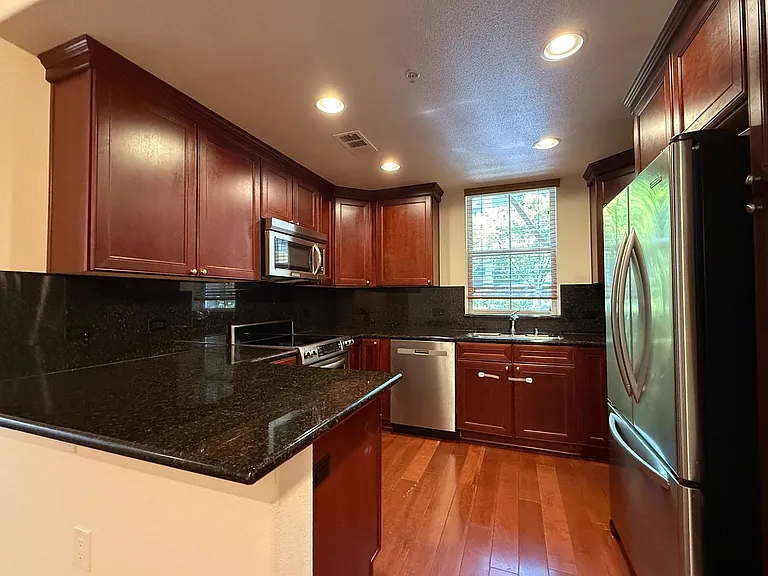 809 Auzerais Ave #135 — Photo 3