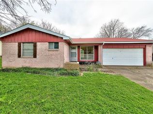 6921 Sweet Sue Ln, Dallas, TX 75241