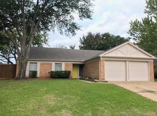 1927 Pin Oak Dr, Flower Mound, TX 75028