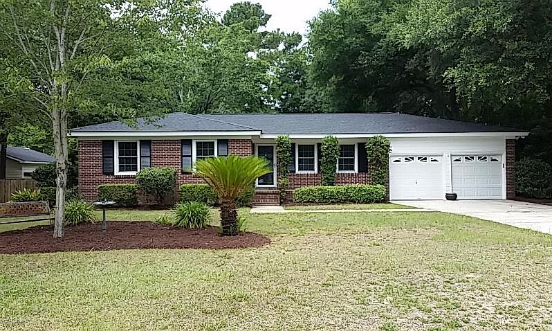1st image of 940 Cliffwood Dr