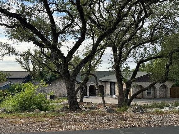 2nd image of 7818 Wild Eagle Rd