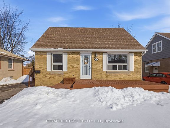 2nd image of 36 Forest Rd