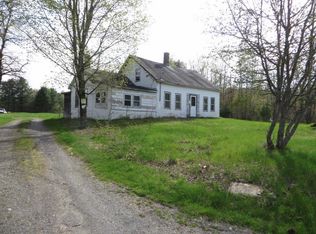 768 Winding Hill Rd, Norridgewock, ME 04957