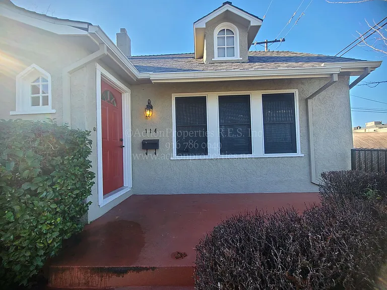 114 Taylor St — Photo 2