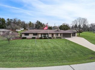 4076 Woodside Ln, Hubertus, WI 53033