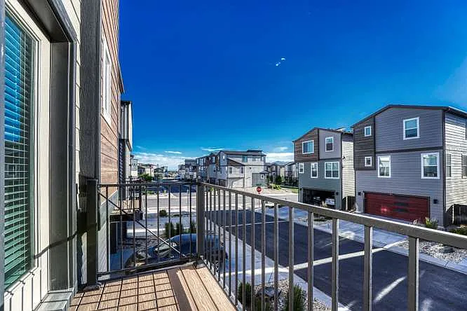 6855 Starry Night Ln — Photo 32