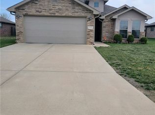 2111 S Jonathan Hunter St, Joplin, MO 64804