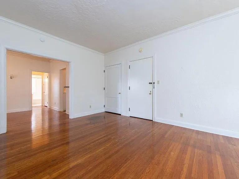 Greentree Apartments — Photo 26