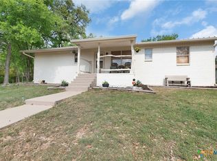 505 S Summer St, Lampasas, TX 76550