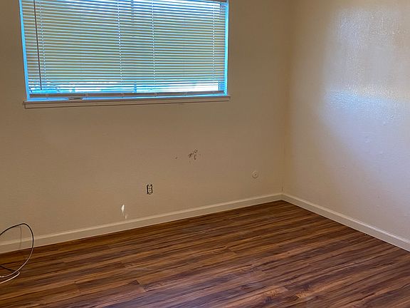4th image of 2727 Oakmont St APT 3