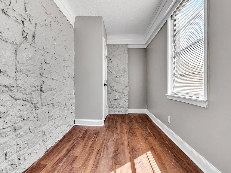 1601 N Michelle Cir — Photo 21