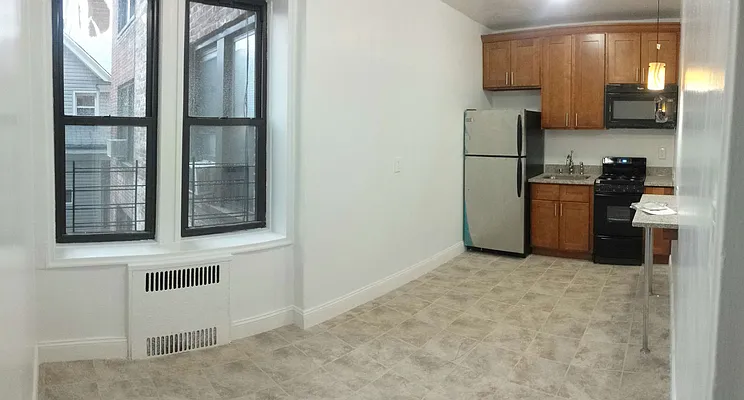 Rented by Smart NY Realty LLC | media 8