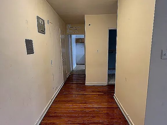 3rd image of 3420 Avenue H APT 3F