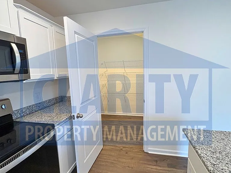 187 Lindsell Rd — Photo 12