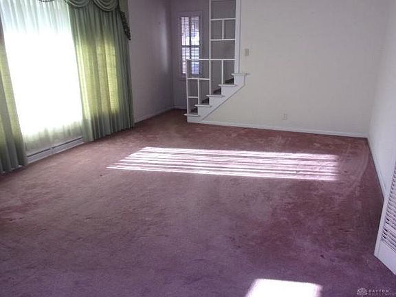 4th image of 7560 Lockwood St