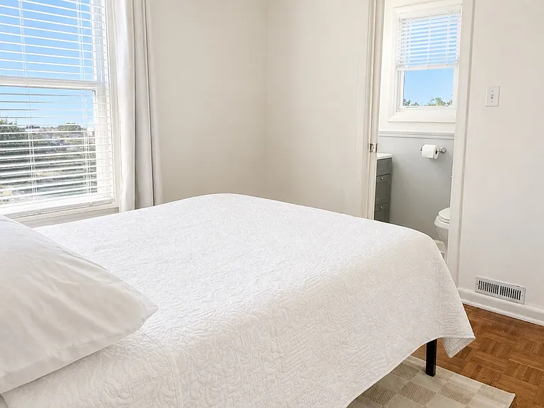 1445 E Lynn Dr — Photo 15