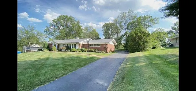 5 Mosley Acres — Photo 4