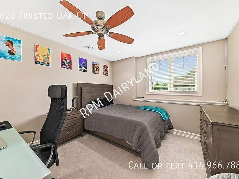 1626 Twisted Oak Ct — Photo 36