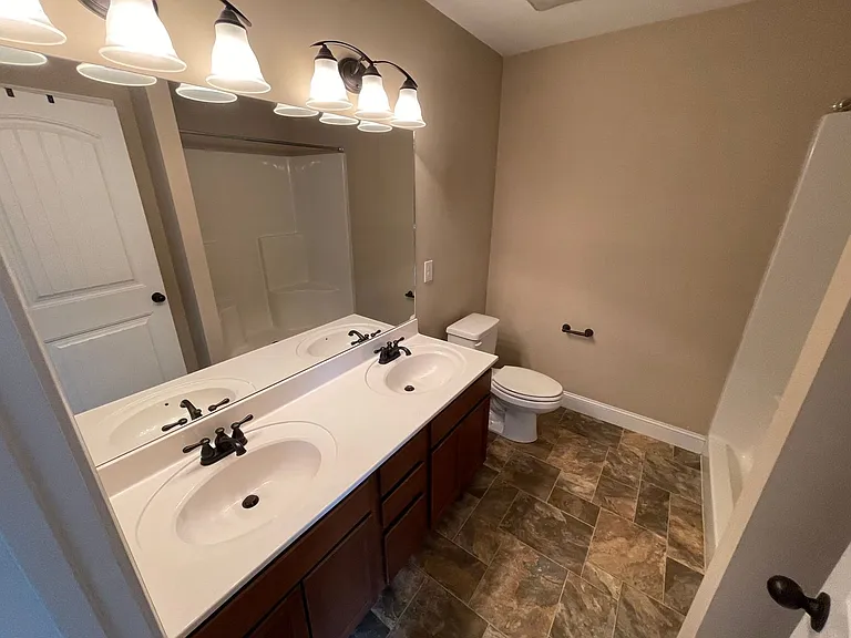 7127 Deer Springs Way — Photo 11