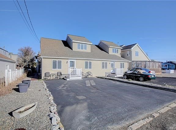 3rd image of 500 Engleside Ave APT 5