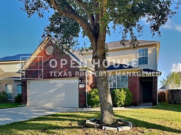 12115 Carriage Oak Cir