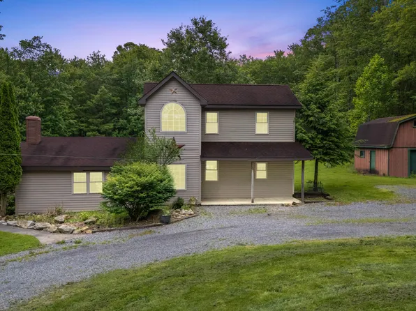 1544 Viaduct Rd, Rockton, PA 15856