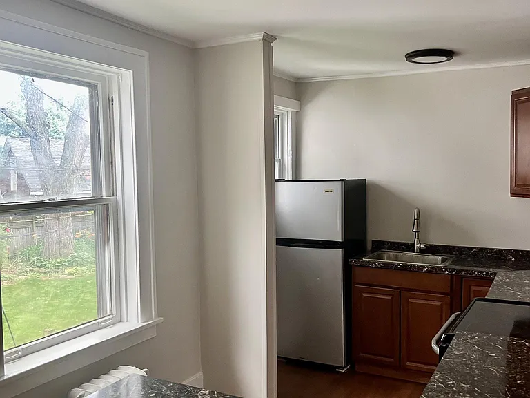 835 Merchants Rd #4 — Photo 7