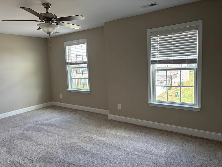 24656 Beacon Cir — Photo 14