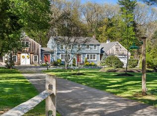 24 Monument St, Wenham, MA 01984