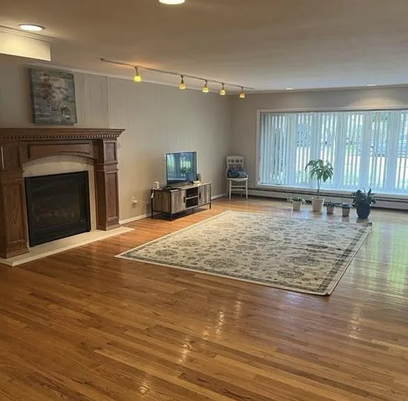 30 Michael Rd — Photo 12