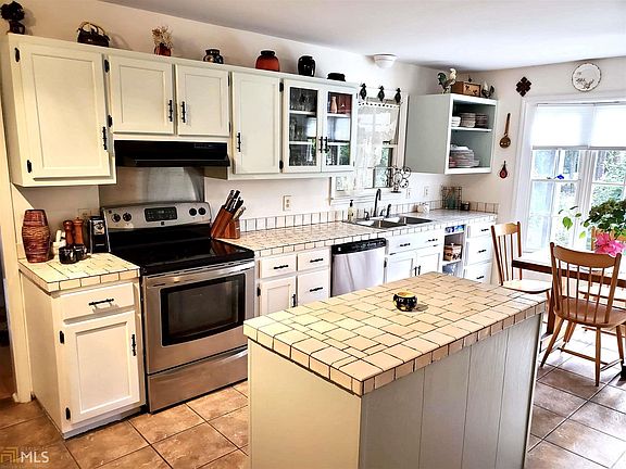 5th image of 22 Forest Pines Dr #11