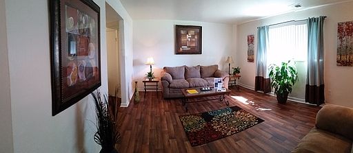1st image of 4233 Newsome Dr