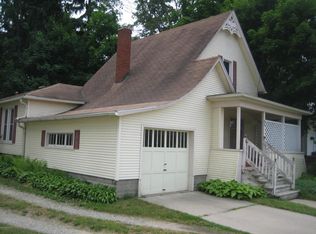 420 E Chicago St, Jonesville, MI 49250