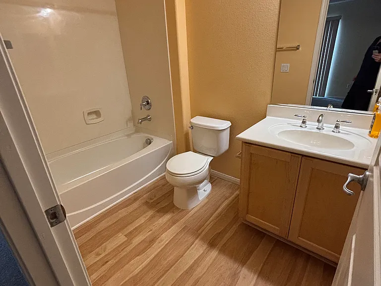 1st floor bathroom
