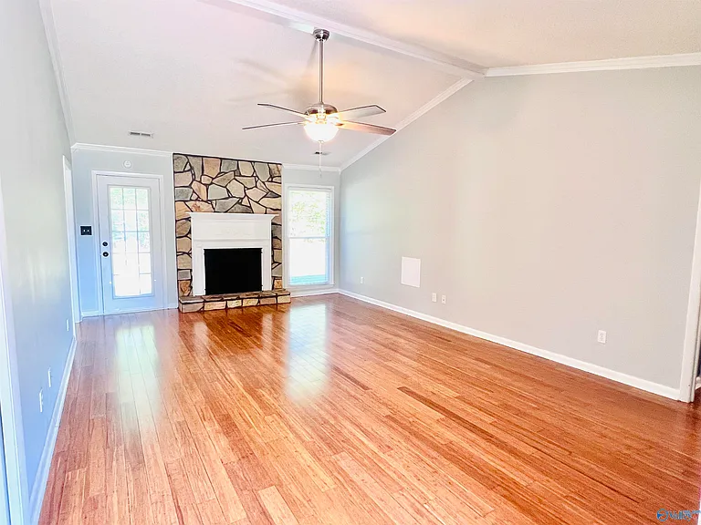 116 Bibb Dr — Photo 3