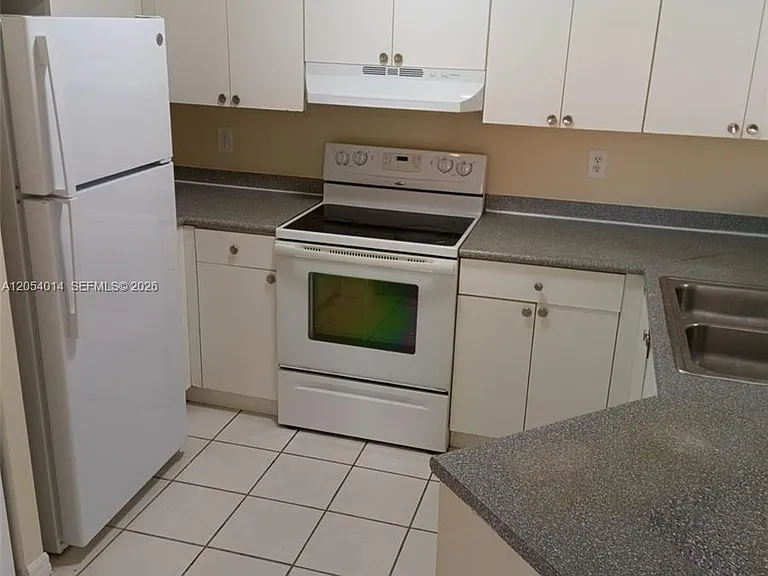 17602 NW 25th Ave #307 — Photo 4