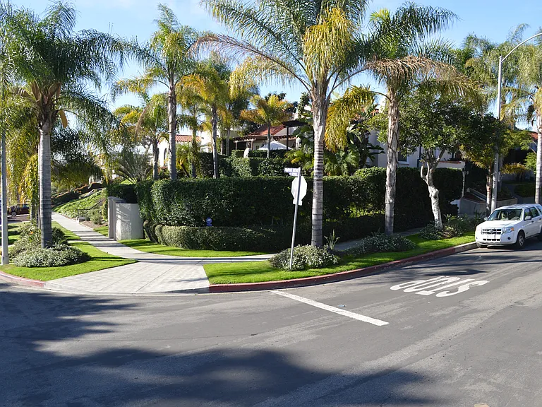 1203 S Rimpau Blvd — Photo 112