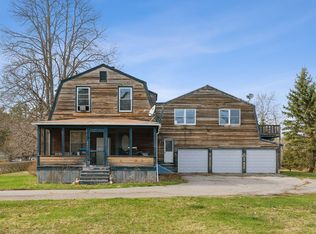 87 Depot Rd, Falmouth, ME 04105