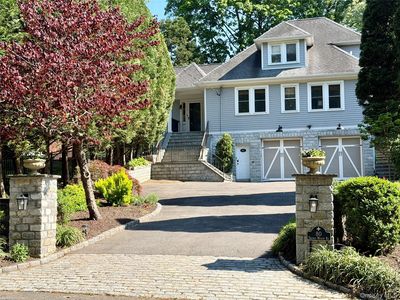 80 Skunks Misery Road, Locust Valley, NY, 11560