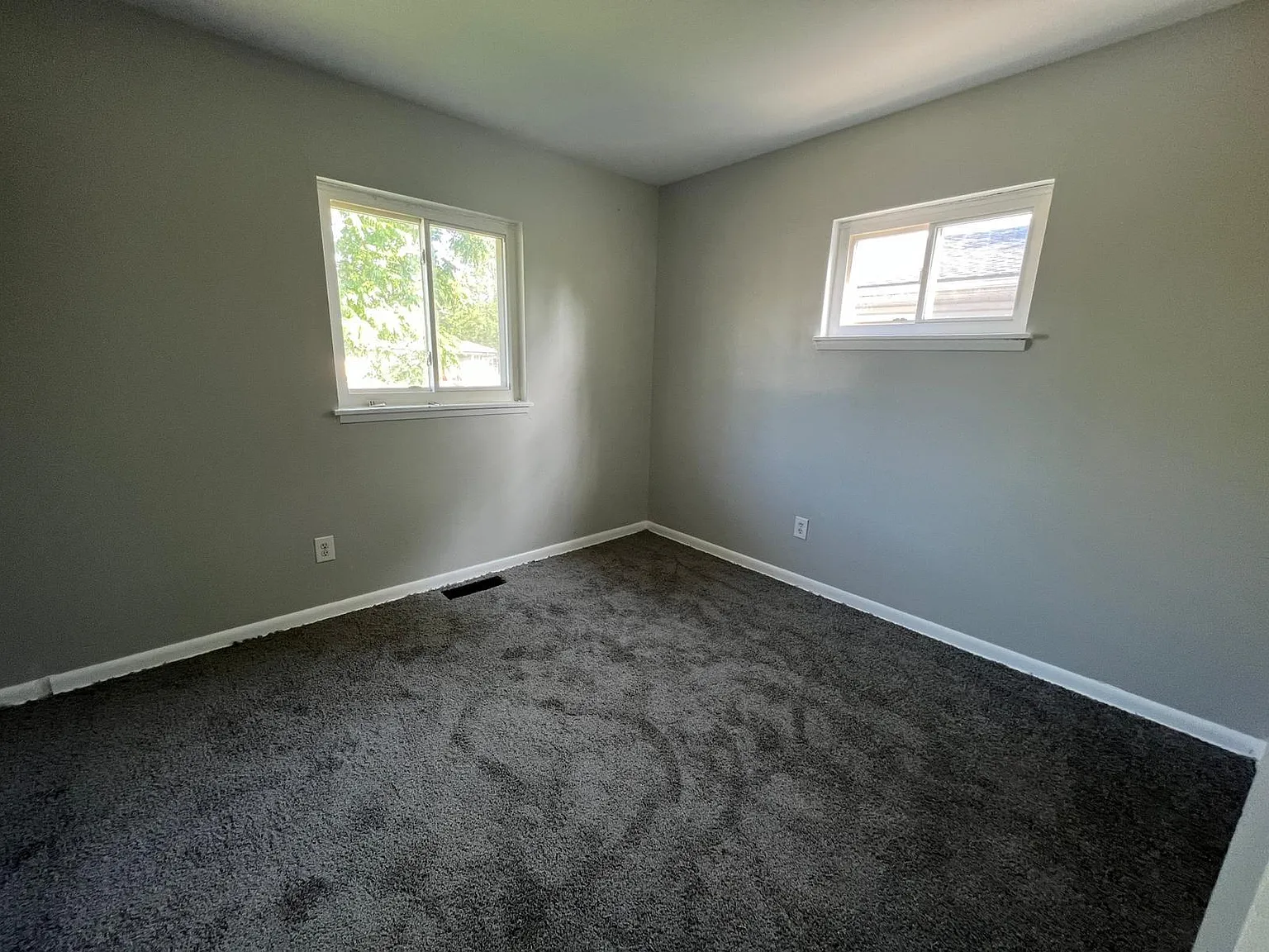 2089 Bancroft St — Photo 2