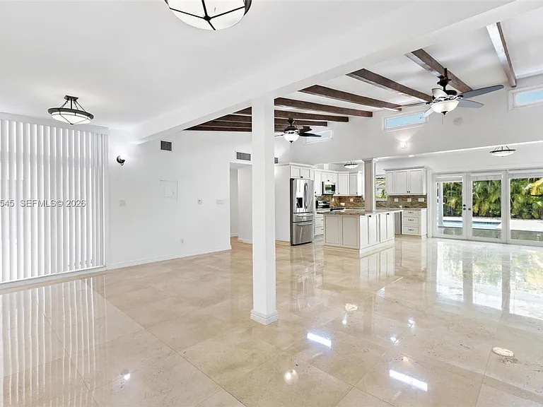 8030 SW 120th St — Photo 5