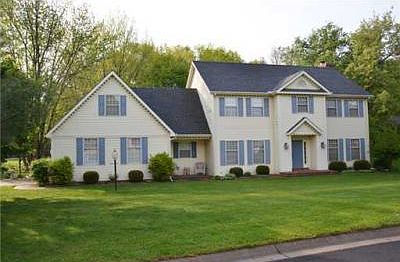 1st image of 60788 Whispering Hills Dr