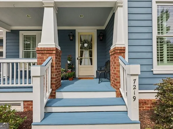 7219 Grand Reunion Dr, Hoschton, GA 30548