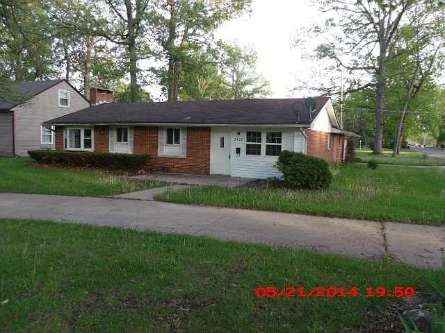 2402 E Paulding Rd photo 1