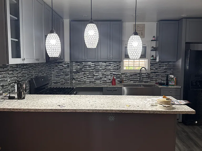 12210 Irwin Pl — Photo 1