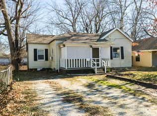 2038 N Grace Ave, Springfield, MO 65803
