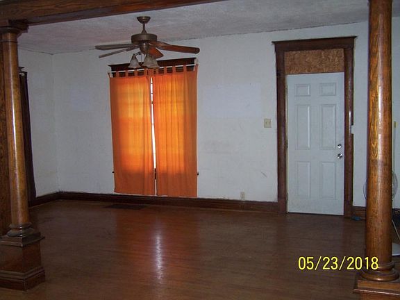 4th image of 2301 Mitchell Ave